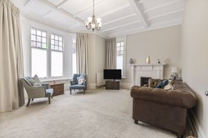 Living Room- click for photo gallery